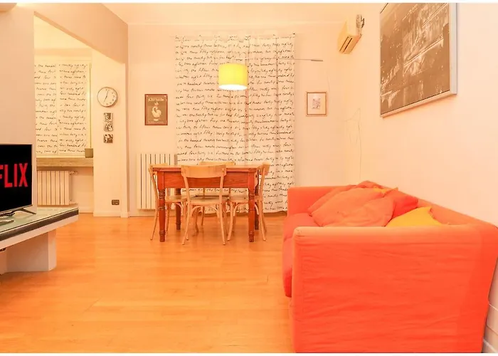 Domus Napione 2 Steps From Piazza Vitto Wifi & Ac Апартаменты